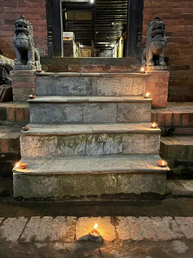 Newa Chen Historic House Unesco Lalitpur Exterior photo